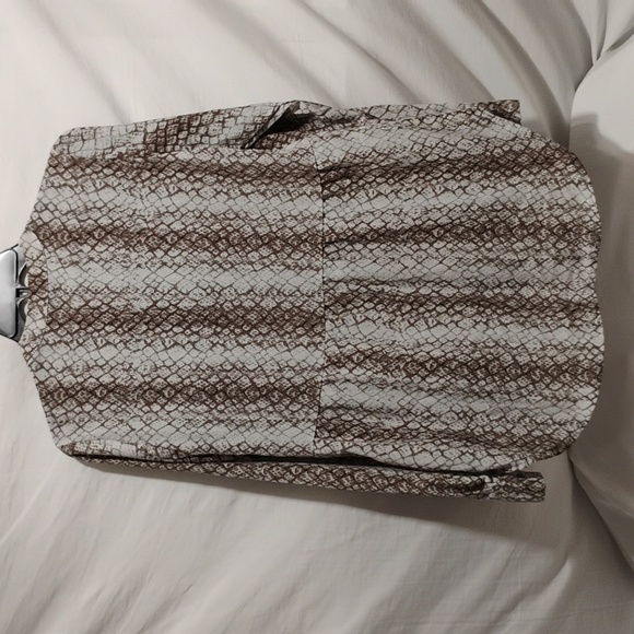 NWOT Apt. 9 Button Up Snakeskin Print Hi Lo Blouse Sz.S Oversized - Picture 9 of 11